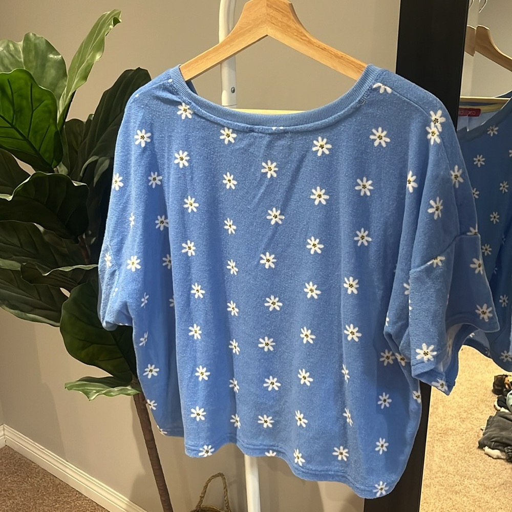 ⭐️HOST PICK 3/$35⭐️Carisma | Terry Pajama Set- large - Picture 7 of 10